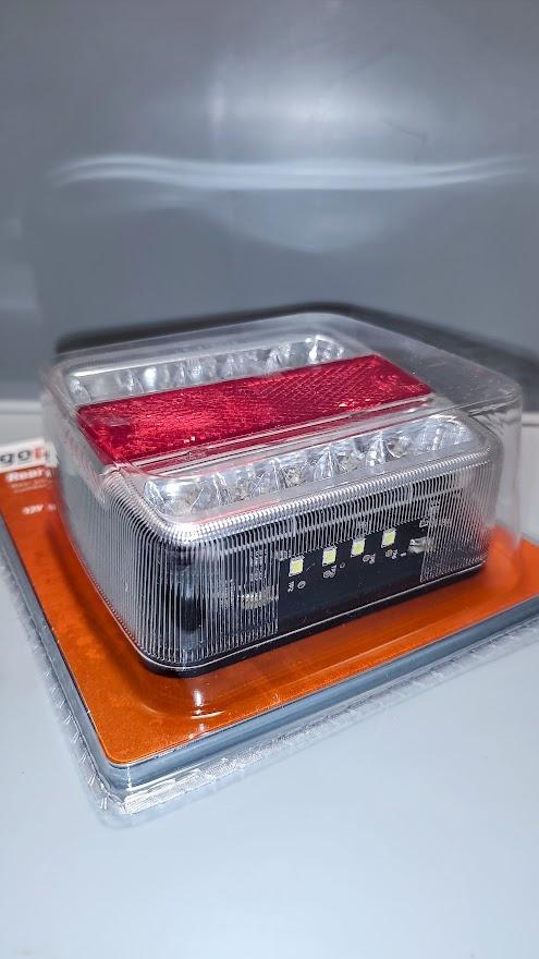 Zadné LED skupinové svetlo hranaté