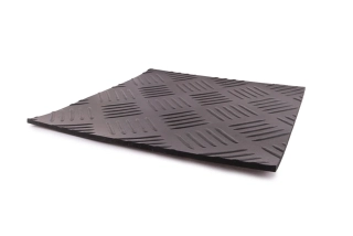 Gumová podlahovina s ryhovaným dezénom Checker 4x1200 mm - rolka 12 m2